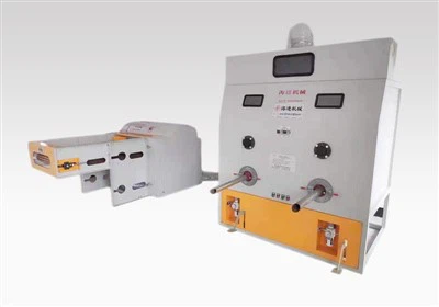 Nyitó- és töltőgép és szivacstörőgép